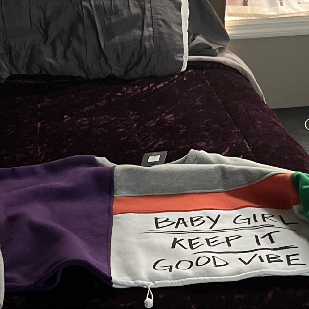 Cropped Sweatshirt